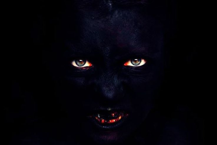 The Dark Night On Friday December 13 19 At Le Manoir De Paris Sortiraparis Com