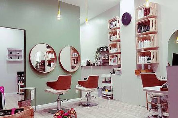 La Petite Maison Beatrice Leroi An Ecofriendly Hair Salon In Paris Sortiraparis Com