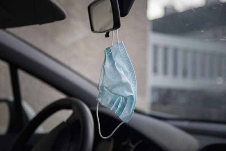 Covid : le masque de nouveau obligatoire dans certains lieux en