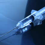 Covid : un vaccin pour lutter contre les variants développé par GSK et CureVac pour bientôt