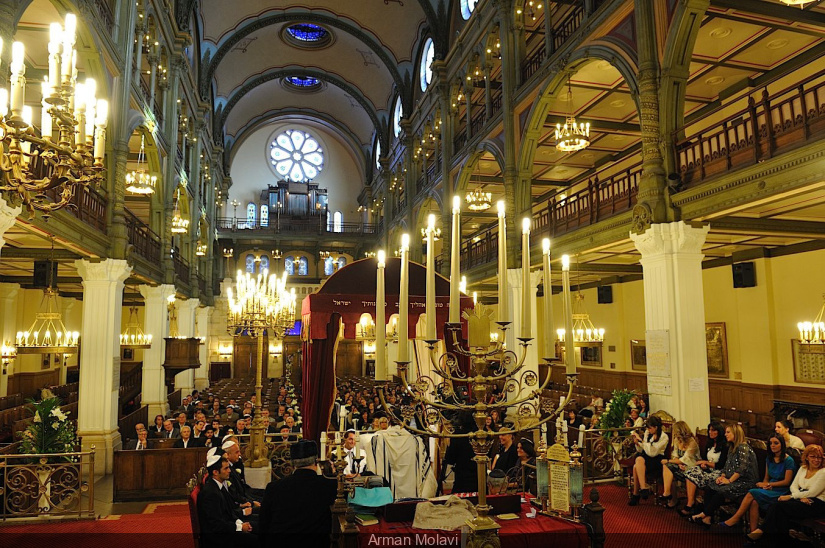  Une visite des plus belles synagogues de Paris, ça vous tente ?  378135-histoire-de-la-synagogue-des-tournelles-2