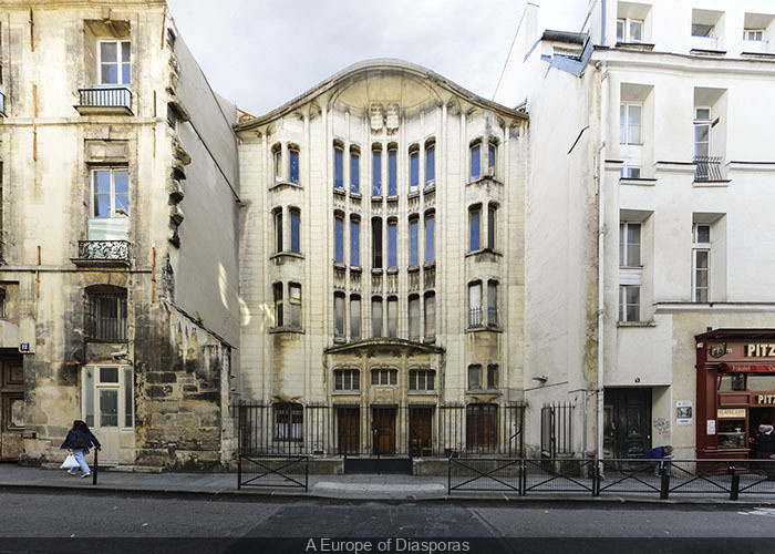  Une visite des plus belles synagogues de Paris, ça vous tente ?  378162-histoire-de-la-synagogue-de-la-rue-pavee-agoudas-hakehilos-2
