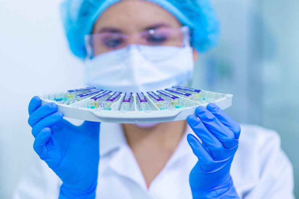 Covid Les Vaccins Et Traitements En Developpement Contre Le Virus Sortiraparis Com