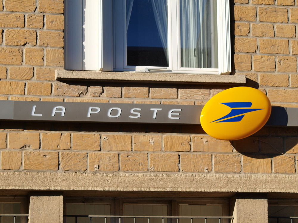 La Poste Recrute 2000 Saisonniers Pour Garder Ses Bureaux Ouverts Pendant L Ete Sortiraparis Com
