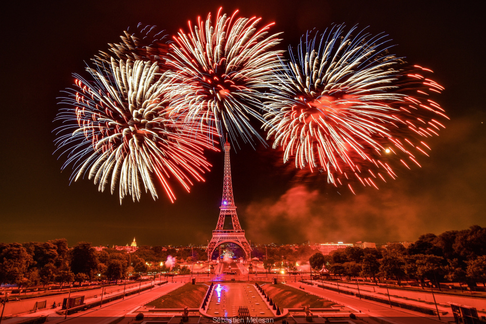  Paris  Bastille Day firework show July 14 2022 video on 