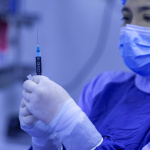 Pfizer et BioNtech préparent des vaccins en poudre pour palier la contrainte du froid
