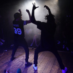 Les 7 Blagues de Cristal, le Comedy Club au Jardin Sauvage