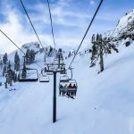 Covid : les stations de ski peuvent recruter des saisonniers, assure Elisabeth Borne