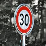 Paris : la limitation de vitesse à 30km/h généralisée d'ici la fin de l'année