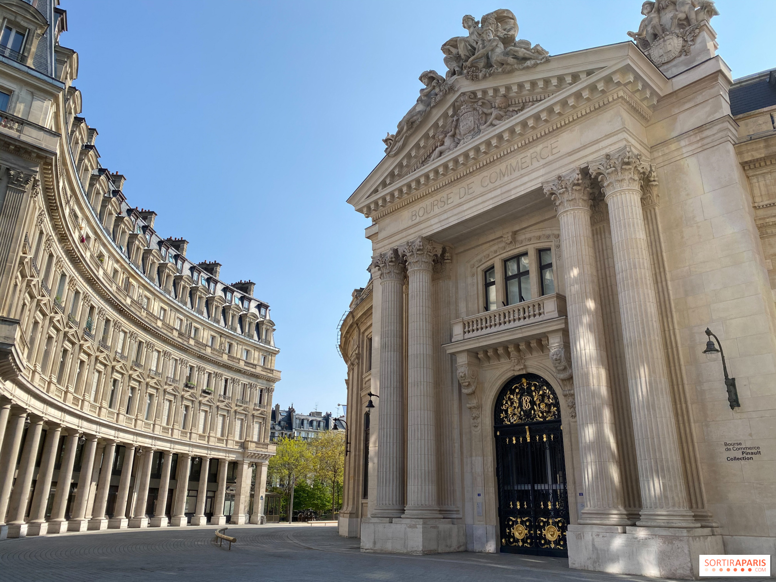 Pinault Collection At The Bourse Du Commerce Our Pictures And Video Of The Opening Sortiraparis Com