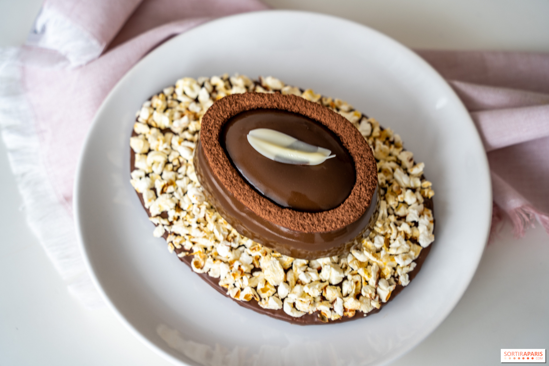 Oeuf De Paques Entremets Des Secrets De Muriel Au Grand Colbert Sortiraparis Com Oeuf De Paques Entremets Des Secrets De Muriel Au Grand Colbert Sortiraparis Com