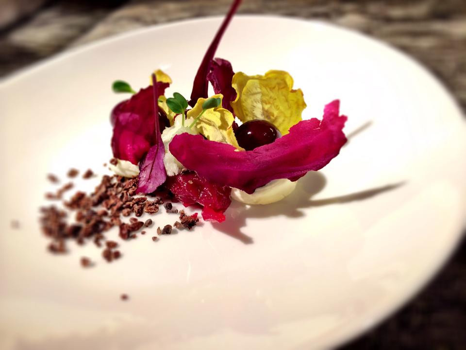 Dessance bar gastronomique de desserts à l'assiette