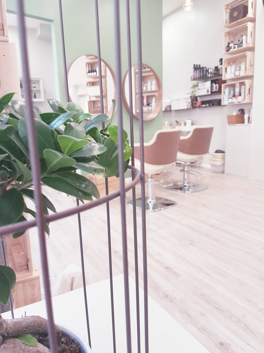 La Petite Maison Beatrice Leroi An Ecofriendly Hair Salon In Paris Sortiraparis Com