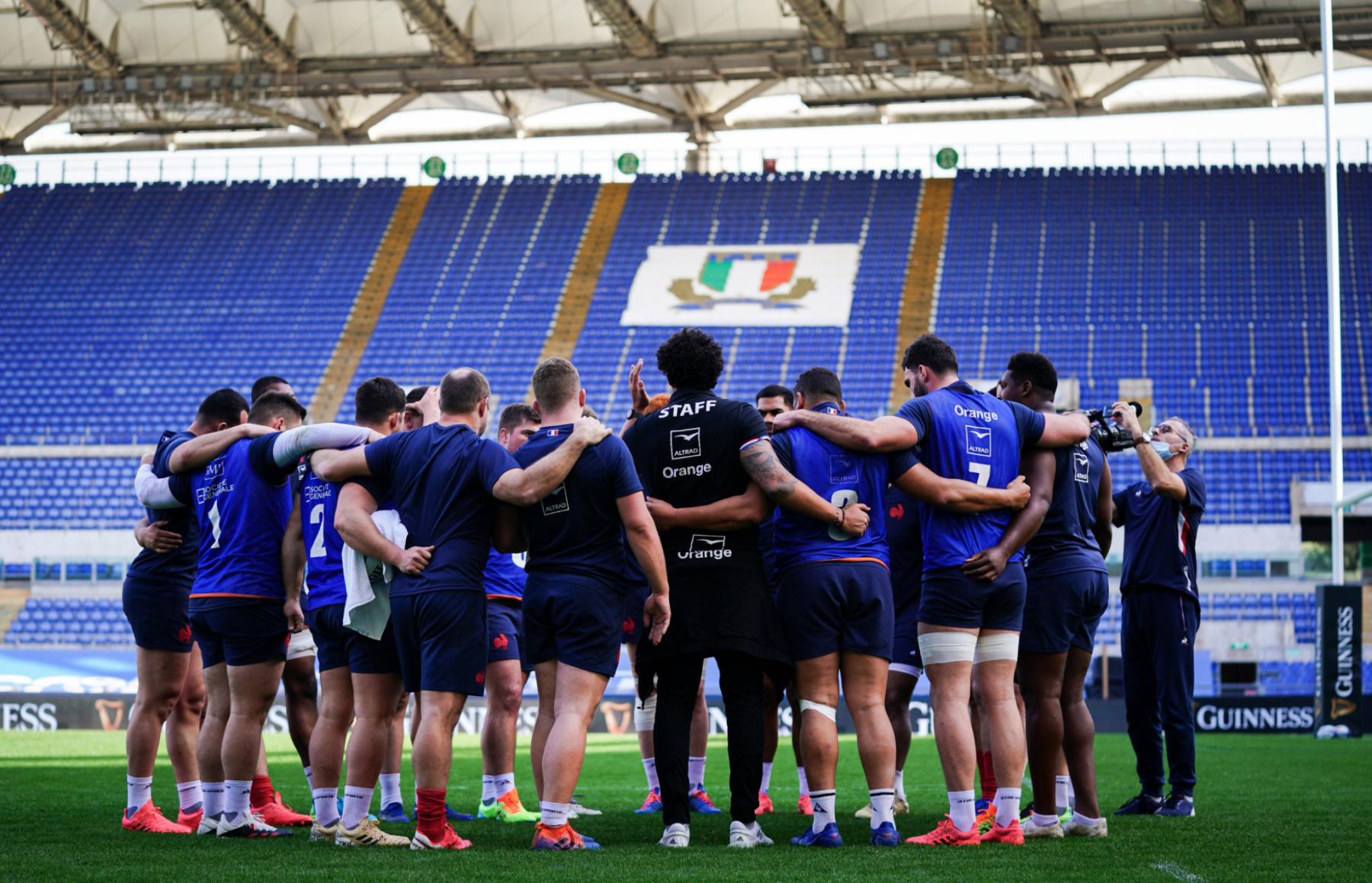 six nations composition du xv de france face a l ecosse ntamack et vincent titulaires sortiraparis com