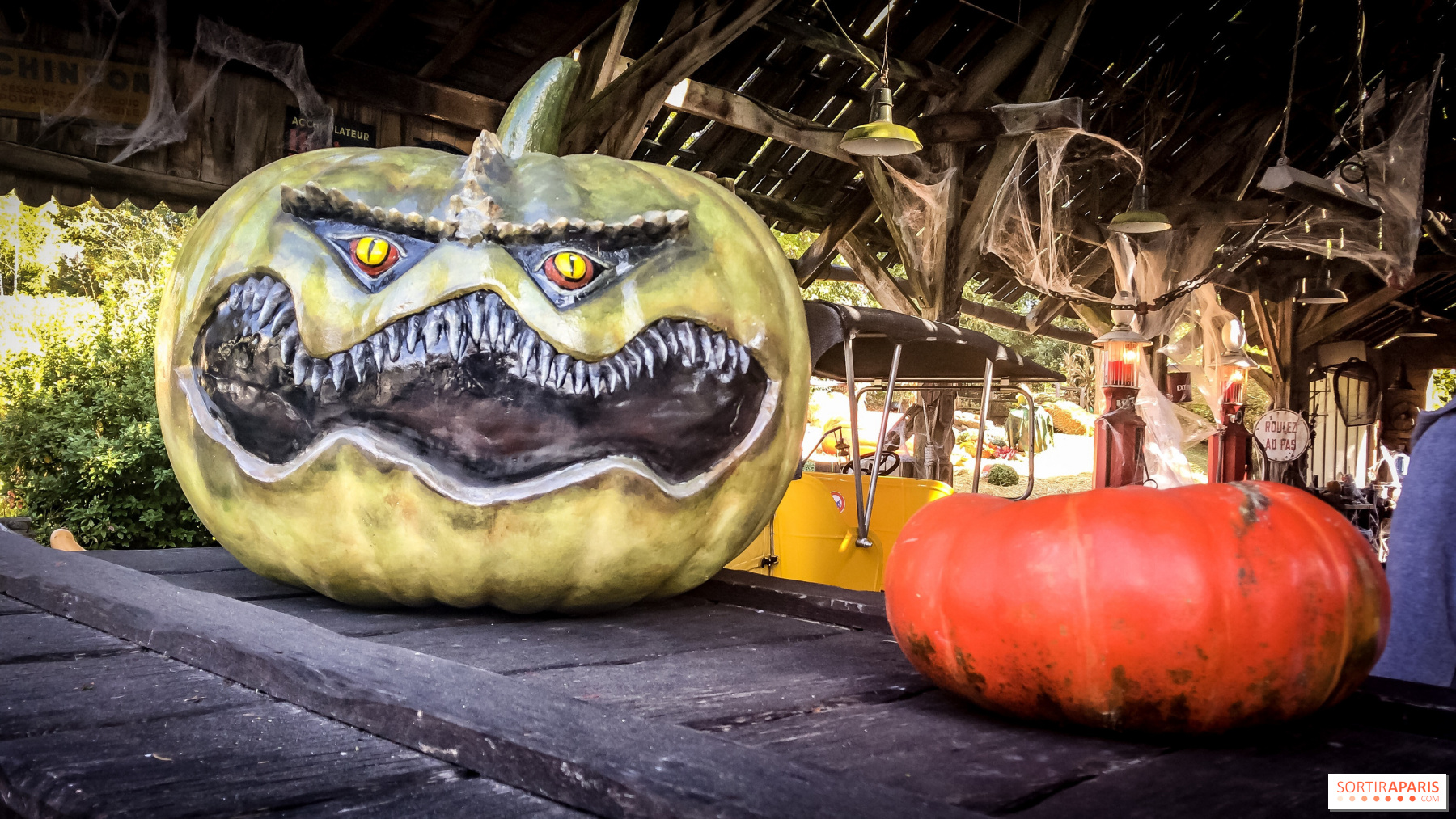 Halloween 2019 at Parc Astérix 'Peur sur le Parc' turns 10
