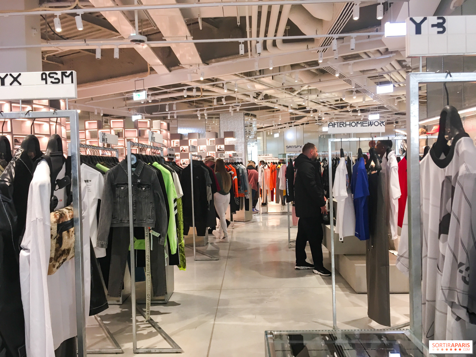 off white champs elysee