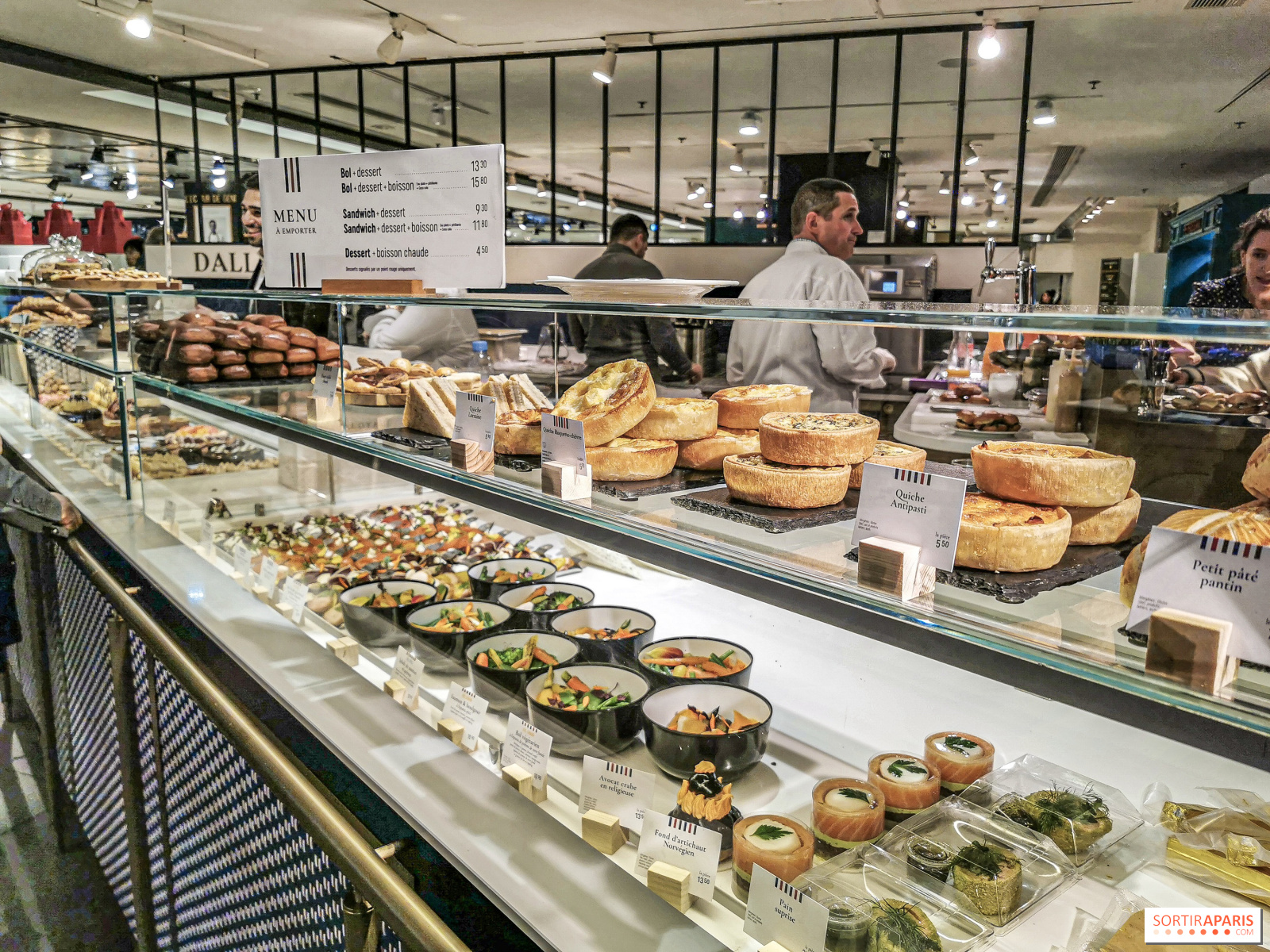 Le Dalloyau Cafe S Installe Aux Galeries Lafayette Gourmet Sortiraparis Com