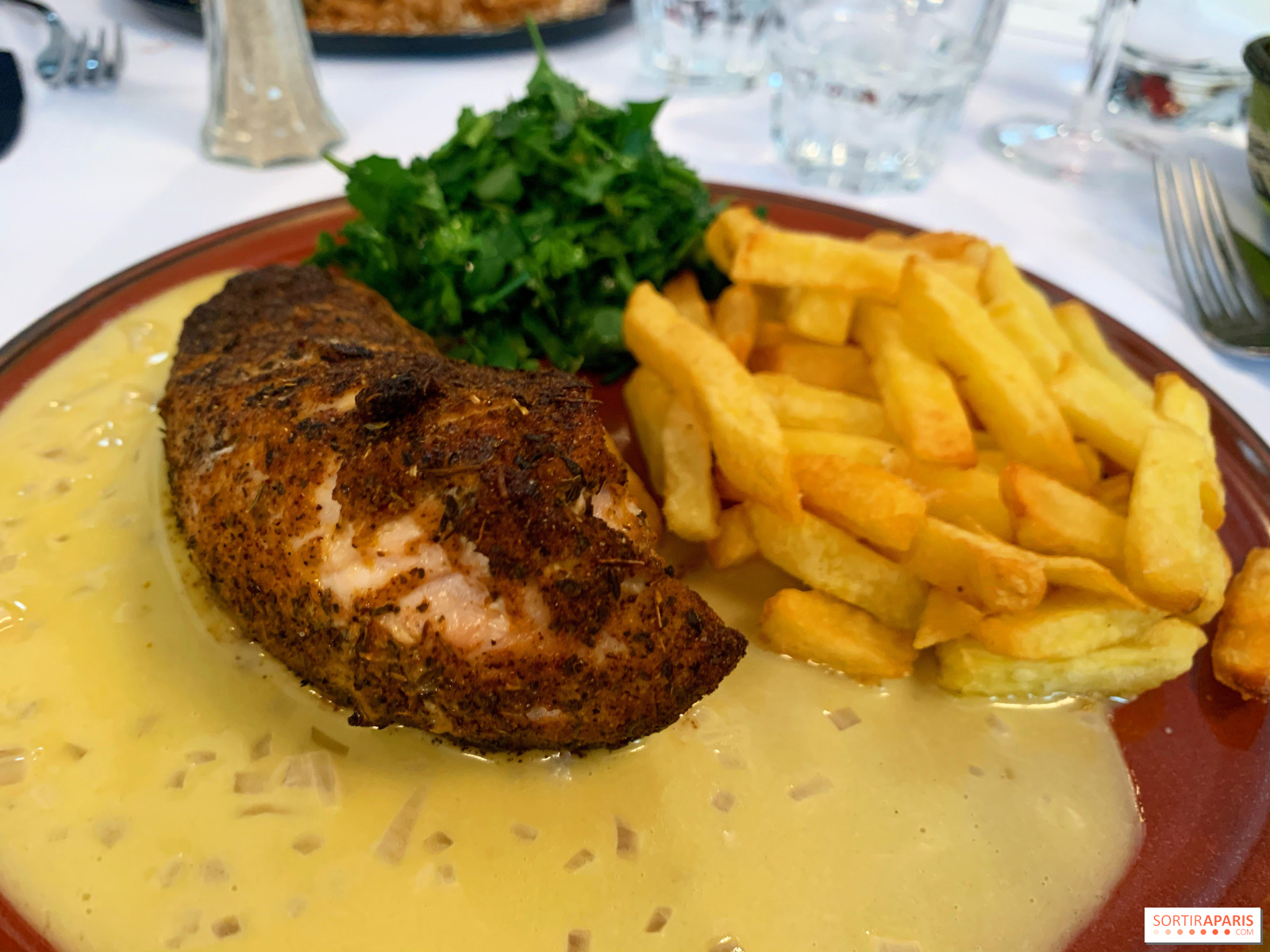 Le Percolateur Comforting Bistronomy By The Saint Lazare Railway Station Sortiraparis Com