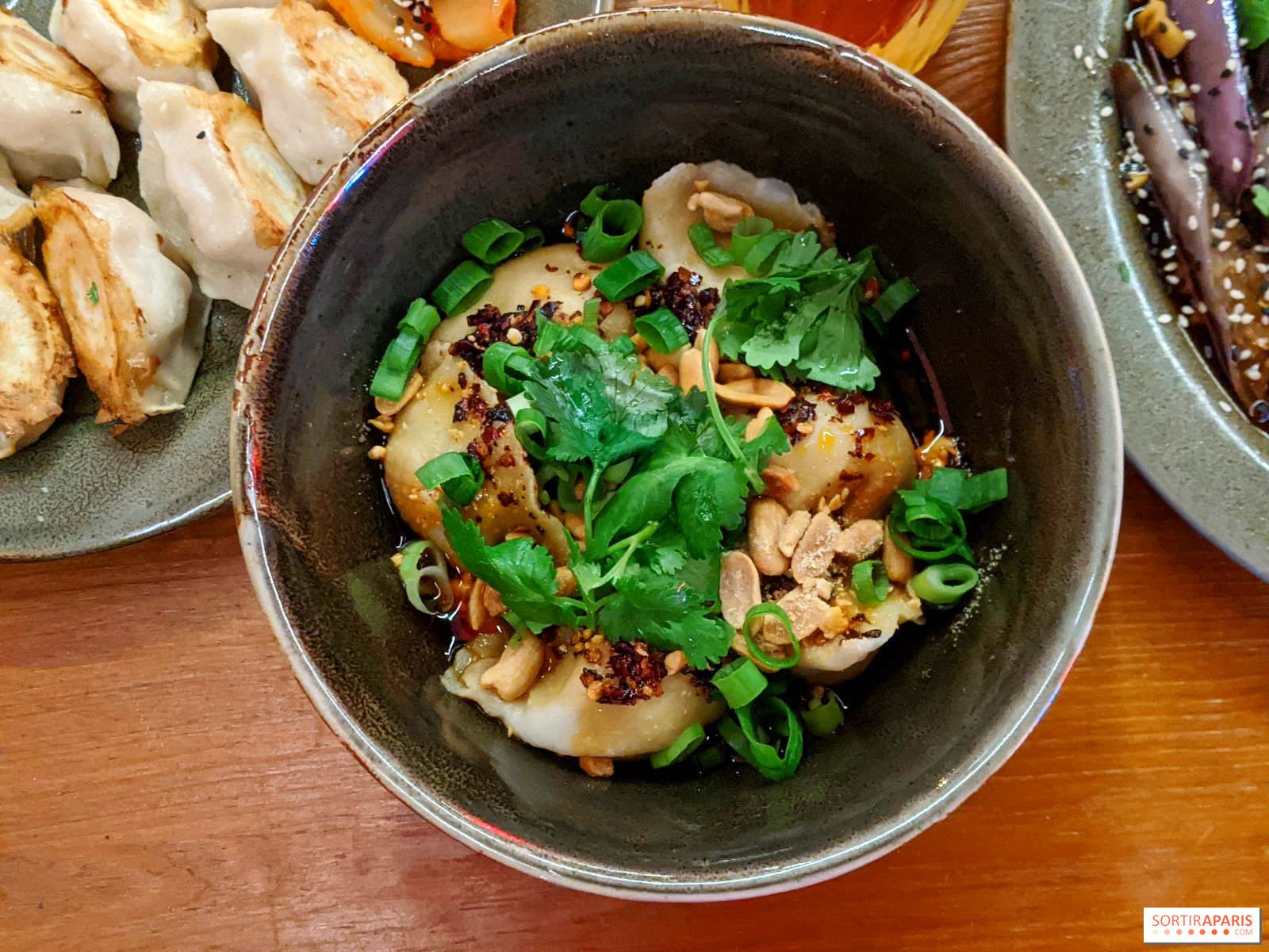 mao dumpling bar the new chinese canteen in paris 3rd arrondissement sortiraparis com