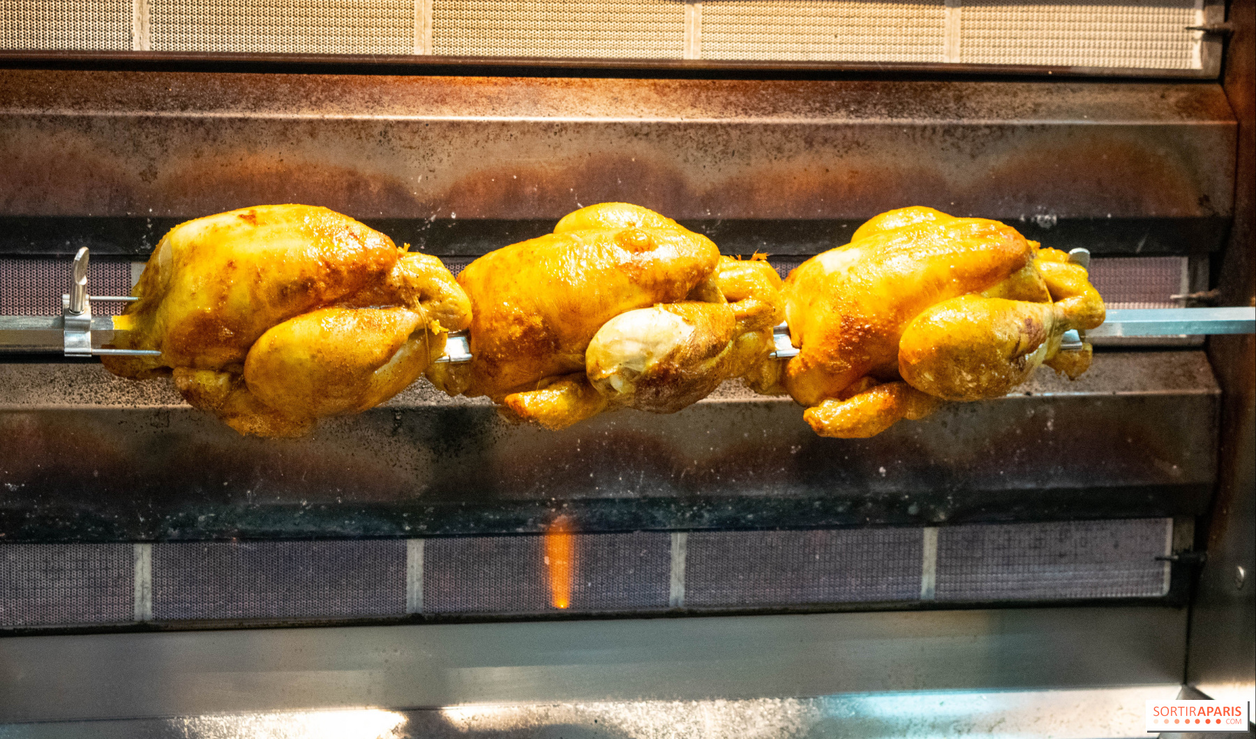 Poulet Poulette The Restaurant Serving Free Range Chicken In All Shapes And Sizes In Montparnasse Sortiraparis Com